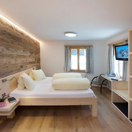 Hotel Alpsu 3*